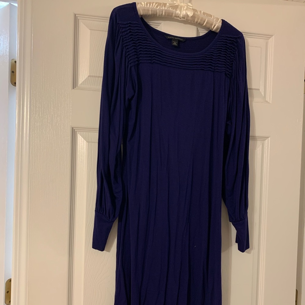 Banana Republic -Cute knee length dress
